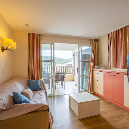 Apartment L'Esquinade - P3 315 By Interhome Saint-Raphaël