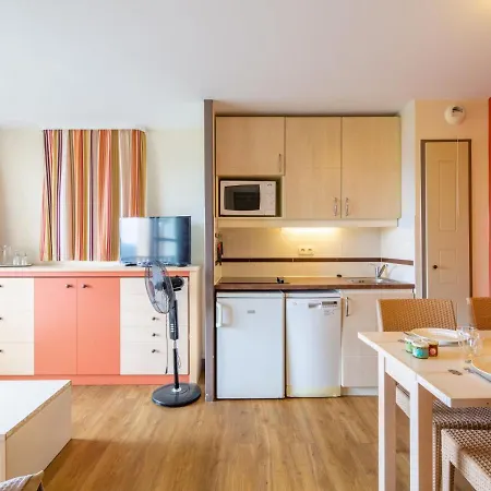 Apartment L'Esquinade - P3 315 By Interhome Apartment *