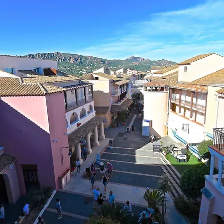 Apartment Village Cap Esterel - L'esquinade-29 By Interhome